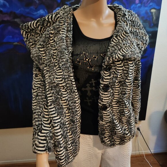 LaSeine Short Faux Fur Jacket Size Large Black and White Design Soooo Soft - Picture 7 of 15